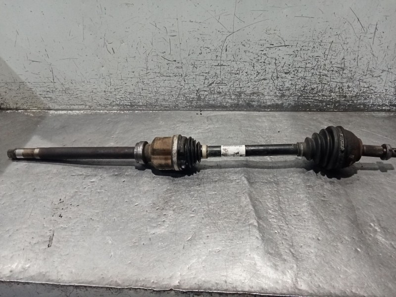 Recambio de transmision delantera derecha para opel vivaro c furgoneta (k0) 2.0 referencia OEM IAM   19