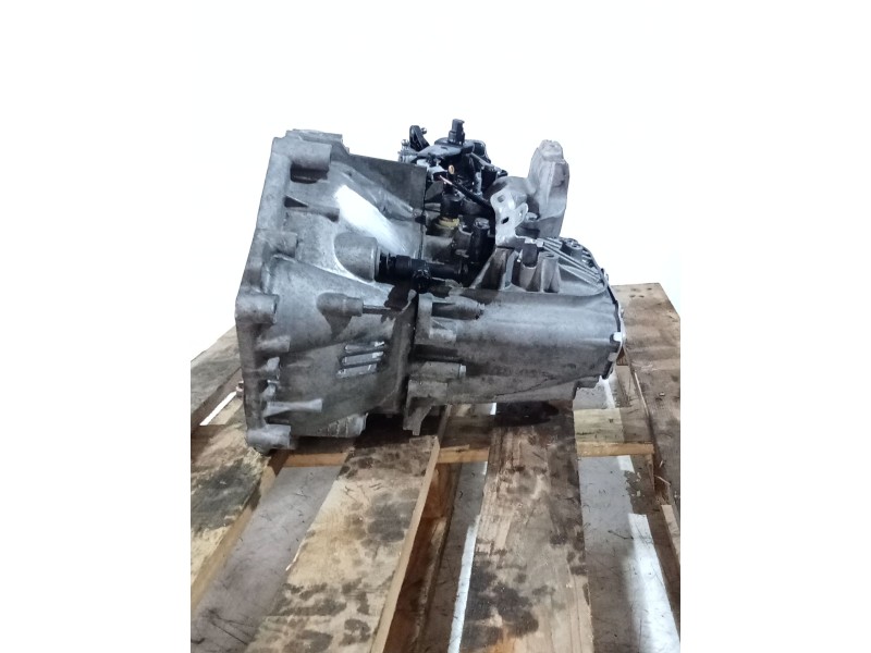 Recambio de caja cambios para opel vivaro c furgoneta (k0) 2.0 referencia OEM IAM 20MB51 6V 1251191