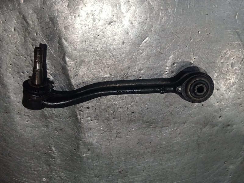 Recambio de brazo suspension superior delantero izquierdo para bmw x5 (e53) 4.4i automático referencia OEM IAM  00 POSTERIOR