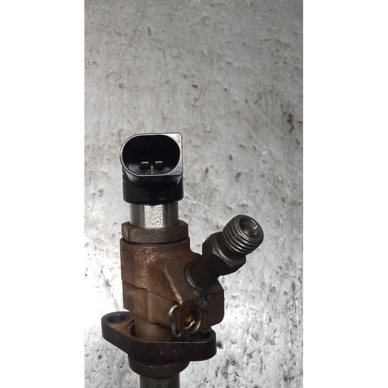 Recambio de inyector para citroën c4 picasso i monospace (ud_) 2.0 hdi 138 referencia OEM IAM 9658194180  SIEMENS