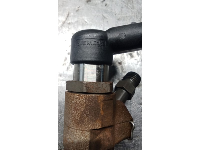 Recambio de inyector para citroën c4 picasso i monospace (ud_) 2.0 hdi 138 referencia OEM IAM 9658194180  SIEMENS