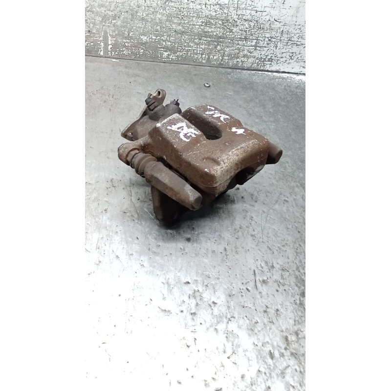 Recambio de pinza freno trasera derecha para renault megane ii (bm0/1_, cm0/1_) 1.9 dci referencia OEM IAM  TRW 06