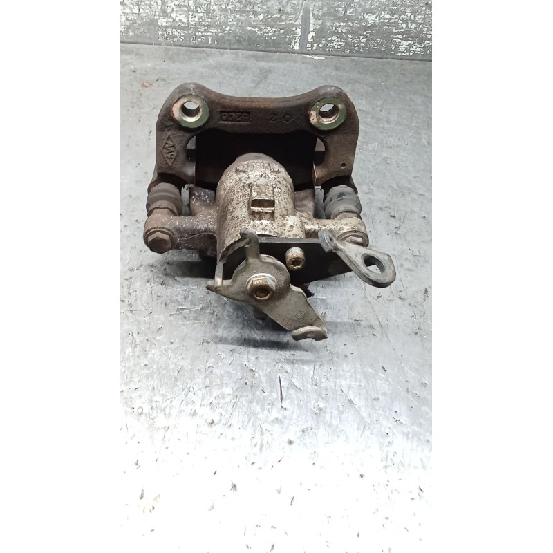 Recambio de pinza freno trasera derecha para renault megane ii (bm0/1_, cm0/1_) 1.9 dci referencia OEM IAM  TRW 06