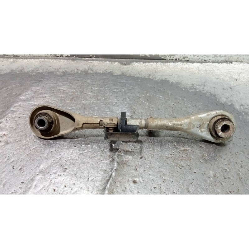 Recambio de brazo suspension superior trasero izquierdo para citroen c5 berlina exclusive referencia OEM IAM   