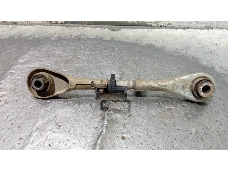 Recambio de brazo suspension superior trasero izquierdo para citroen c5 berlina exclusive referencia OEM IAM   
