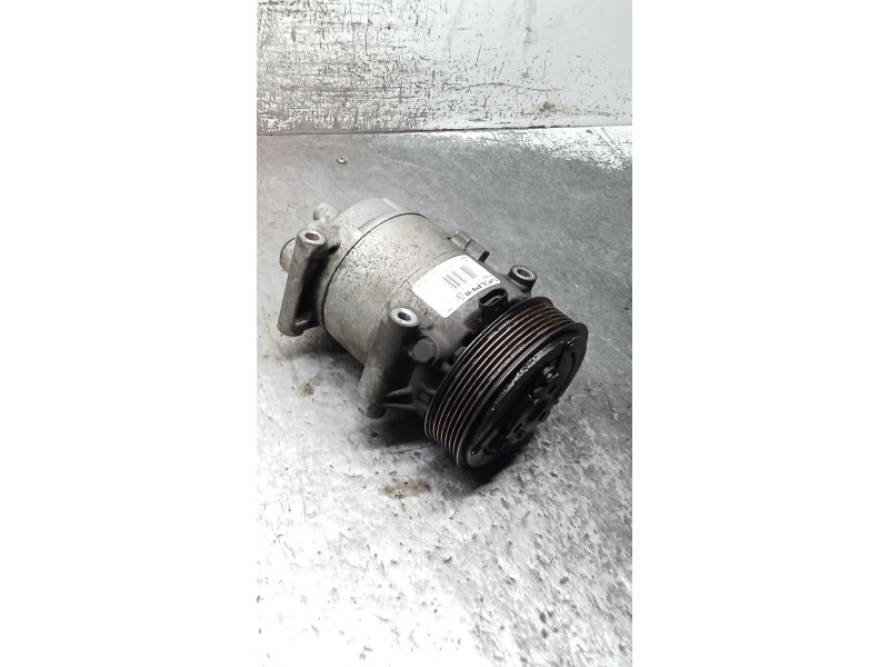 Recambio de compresor aire acondicionado para renault megane ii (bm0/1_, cm0/1_) 1.9 dci referencia OEM IAM 8200457418  06