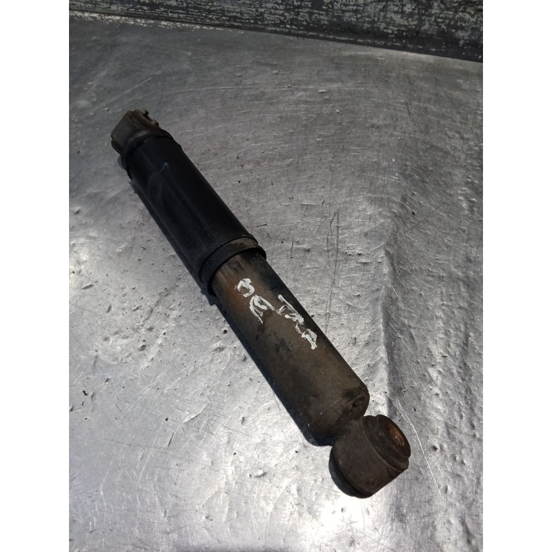 Recambio de amortiguador trasero derecho para opel vivaro c furgoneta (k0) 2.0 referencia OEM IAM   19