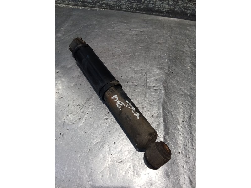 Recambio de amortiguador trasero derecho para opel vivaro c furgoneta (k0) 2.0 referencia OEM IAM   19