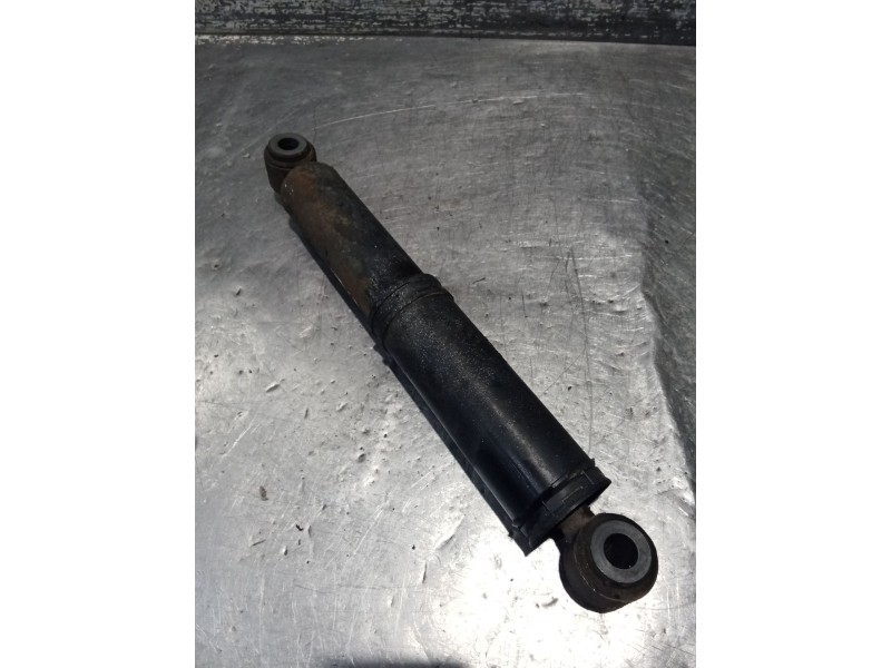 Recambio de amortiguador trasero derecho para opel vivaro c furgoneta (k0) 2.0 referencia OEM IAM   19
