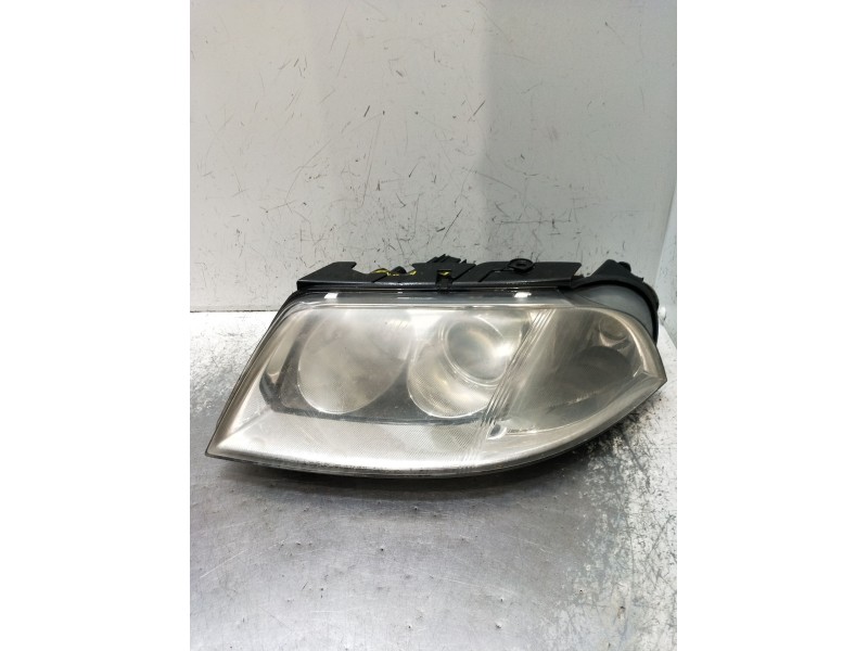 Recambio de faro izquierdo para volkswagen passat b5 (3b2) 1.9 tdi referencia OEM IAM 3B0941015AN 1EL00835001 