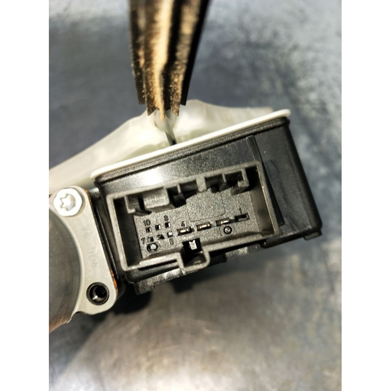 Recambio de elevalunas trasero derecho para audi a1 sportback (gba) 25 tfsi referencia OEM IAM 82G839462A AU2700101S 5P