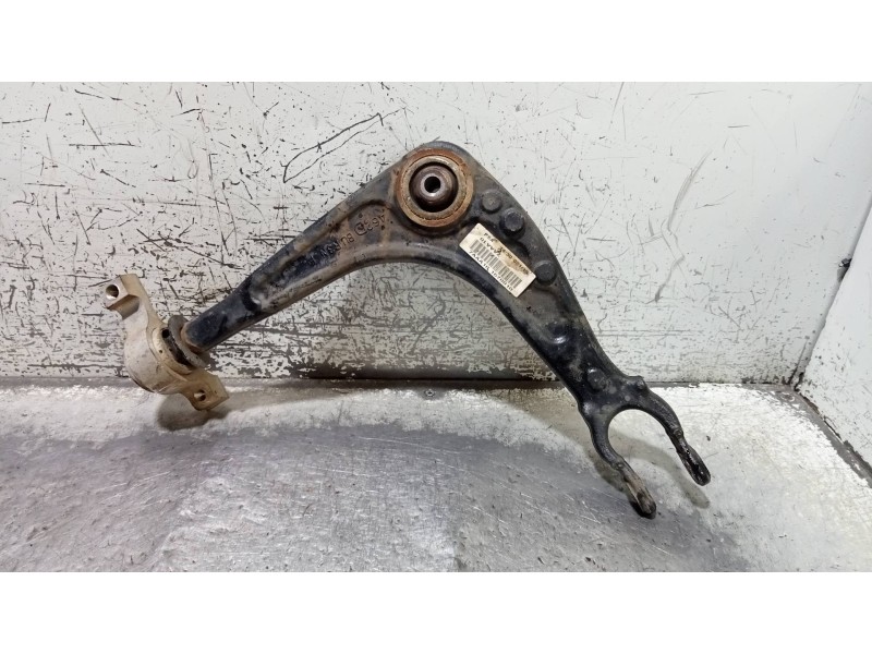 Recambio de brazo suspension inferior delantero derecho para citroen c5 berlina exclusive referencia OEM IAM   