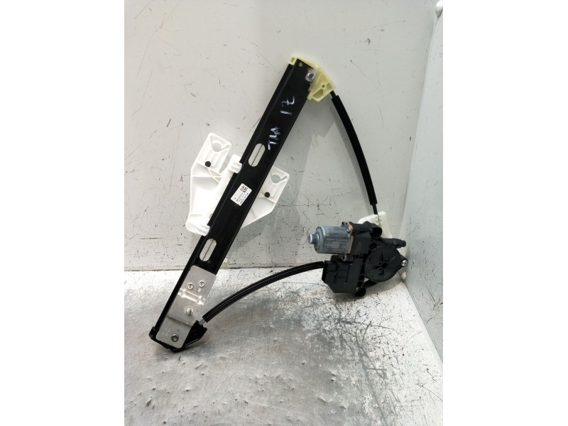 Recambio de elevalunas trasero izquierdo para audi a1 sportback (gba) 25 tfsi referencia OEM IAM 82G839461A AU2700104S 5P