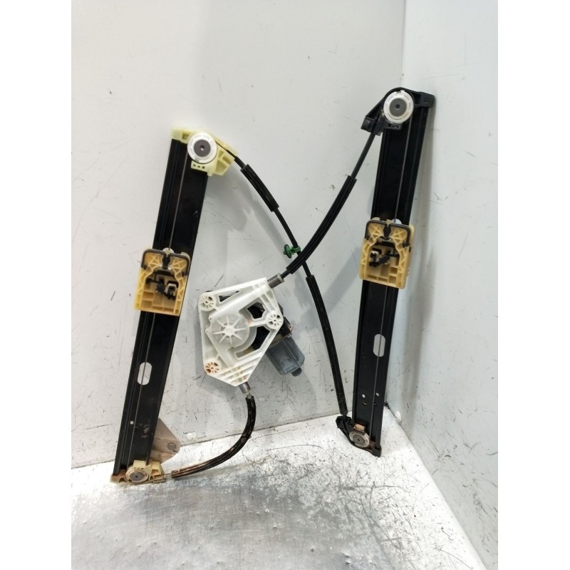 Recambio de elevalunas delantero izquierdo para audi a1 sportback (gba) 25 tfsi referencia OEM IAM 82G837461A AU2700105S 5P