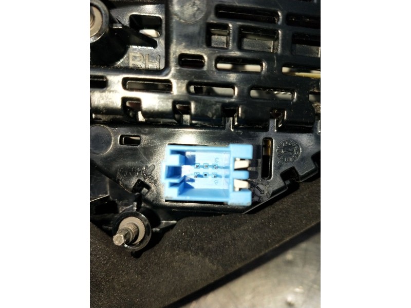 Recambio de piloto trasero derecho interior para audi a1 sportback (gba) 25 tfsi referencia OEM IAM 82A945094B TARE28990001 LED