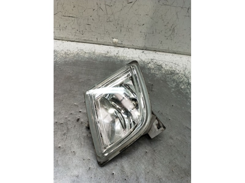Recambio de faro antiniebla izquierdo para mazda 6 hatchback (gh) 1.8 mzr referencia OEM IAM   2007