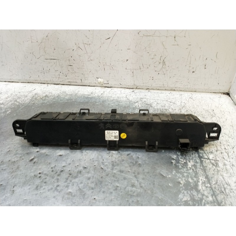 Recambio de mando calefaccion / aire acondicionado para opel vivaro c furgoneta (k0) 2.0 referencia OEM IAM 98081722ZD 352505010