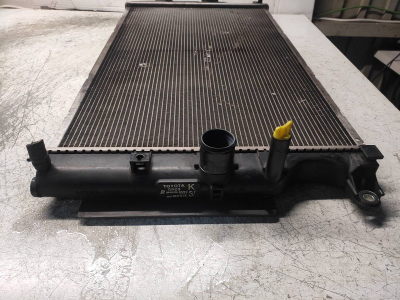 Recambio de radiador agua para toyota auris luna referencia OEM IAM MF4221336531  