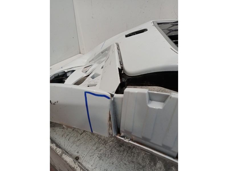 Recambio de paragolpes delantero para audi a1 sportback (gba) 25 tfsi referencia OEM IAM  VER FOTOS PARAGOLPES CON DESPERFECTOS
