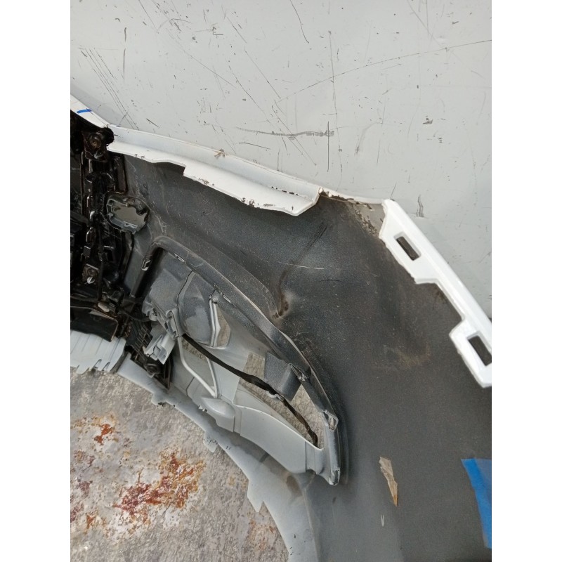 Recambio de paragolpes delantero para audi a1 sportback (gba) 25 tfsi referencia OEM IAM  VER FOTOS PARAGOLPES CON DESPERFECTOS