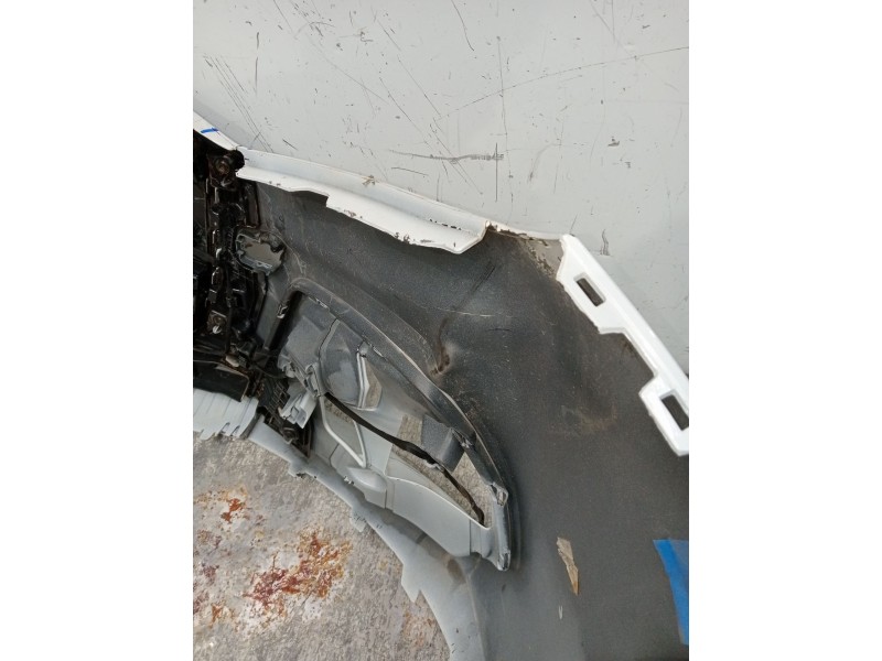 Recambio de paragolpes delantero para audi a1 sportback (gba) 25 tfsi referencia OEM IAM  VER FOTOS PARAGOLPES CON DESPERFECTOS