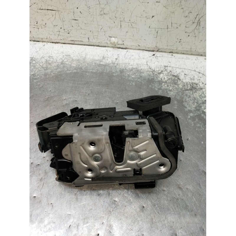 Recambio de motor cierre centralizado delantero derecho para audi a1 sportback (gba) 25 tfsi referencia OEM IAM B6E5TB837016E 5P