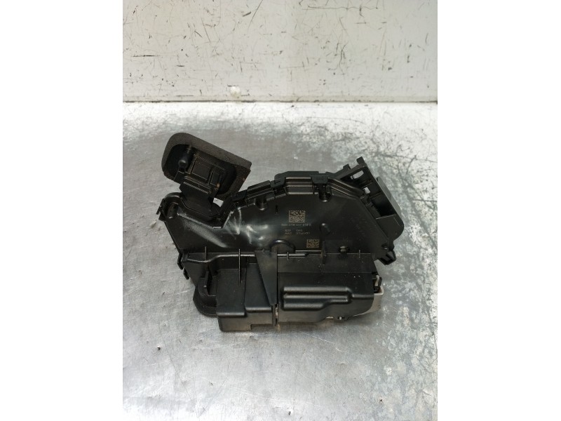 Recambio de motor cierre centralizado delantero derecho para audi a1 sportback (gba) 25 tfsi referencia OEM IAM B6E5TB837016E 5P