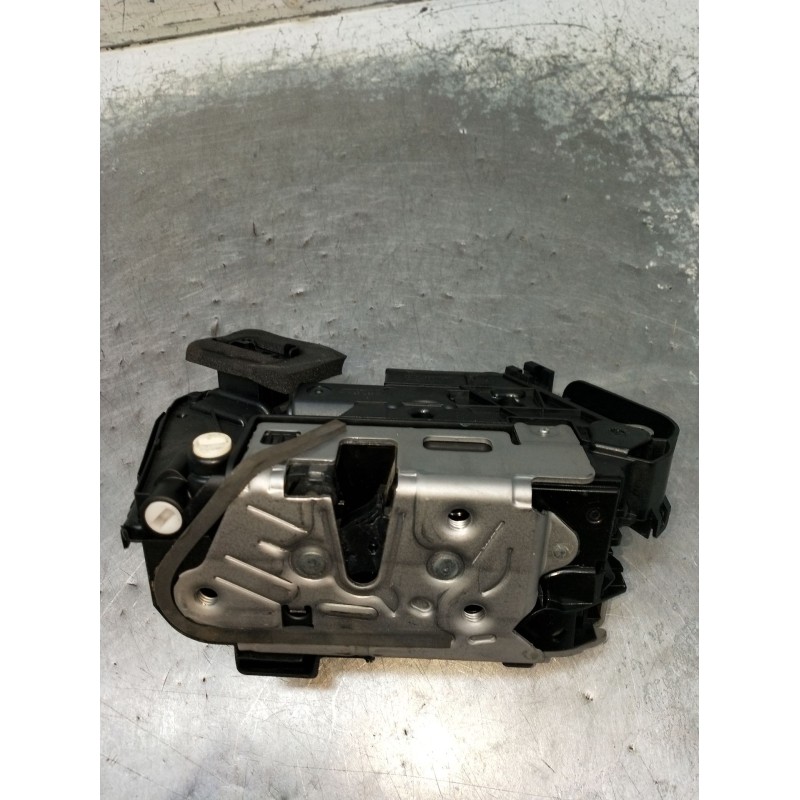 Recambio de motor cierre centralizado trasero izquierdo para audi a1 sportback (gba) 25 tfsi referencia OEM IAM A5Q5TA839015Q 5P