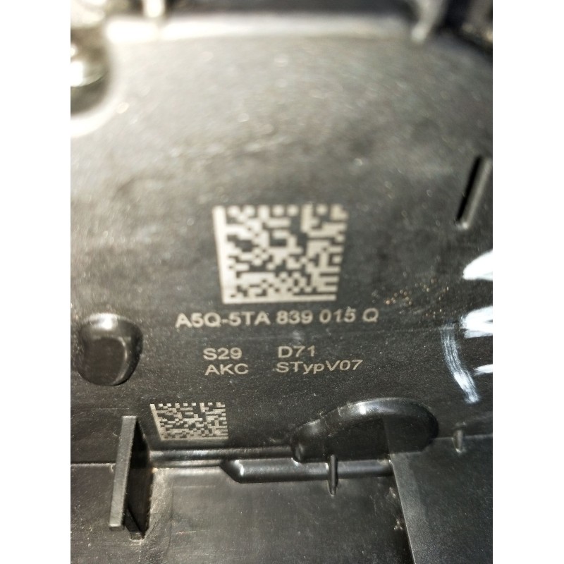 Recambio de motor cierre centralizado trasero izquierdo para audi a1 sportback (gba) 25 tfsi referencia OEM IAM A5Q5TA839015Q 5P