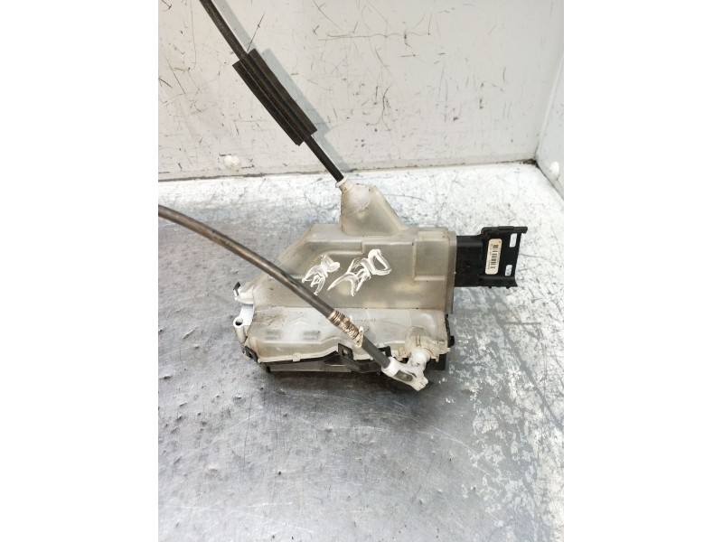 Recambio de motor cierre centralizado delantero derecho para opel vivaro c furgoneta (k0) 2.0 referencia OEM IAM 1299M038017 S3M