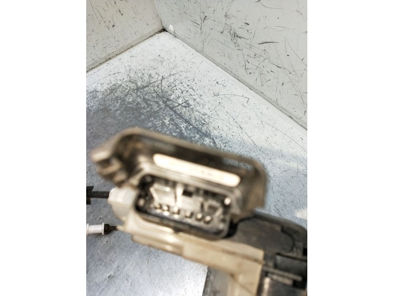 Recambio de motor cierre centralizado delantero derecho para opel vivaro c furgoneta (k0) 2.0 referencia OEM IAM 1299M038017 S3M