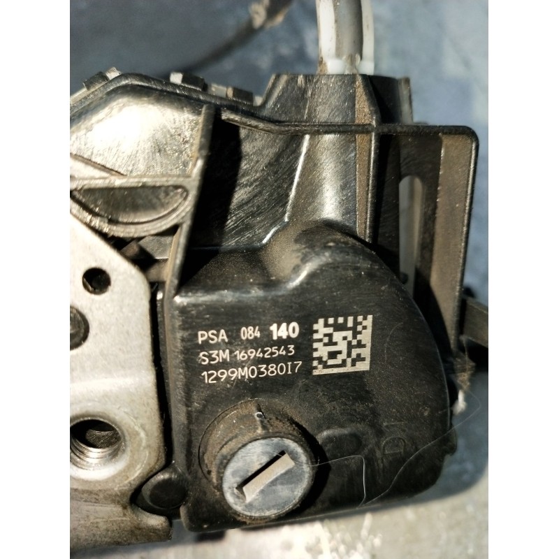 Recambio de motor cierre centralizado delantero derecho para opel vivaro c furgoneta (k0) 2.0 referencia OEM IAM 1299M038017 S3M