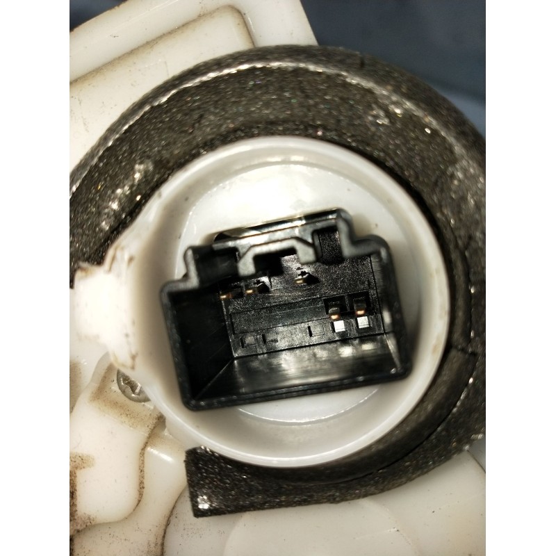 Recambio de motor cierre centralizado delantero derecho para mazda 6 hatchback (gh) 1.8 mzr referencia OEM IAM 8F26B0322  2007 5