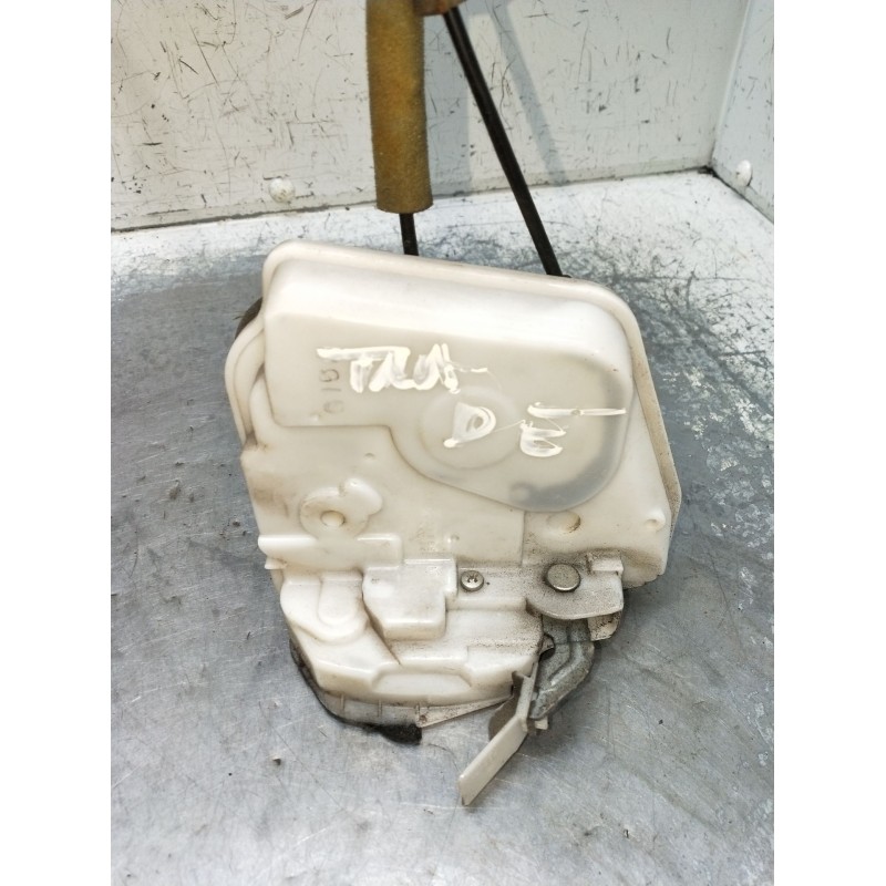 Recambio de motor cierre centralizado trasero derecho para mazda 6 hatchback (gh) 1.8 mzr referencia OEM IAM 8F26A0102  2007 5P