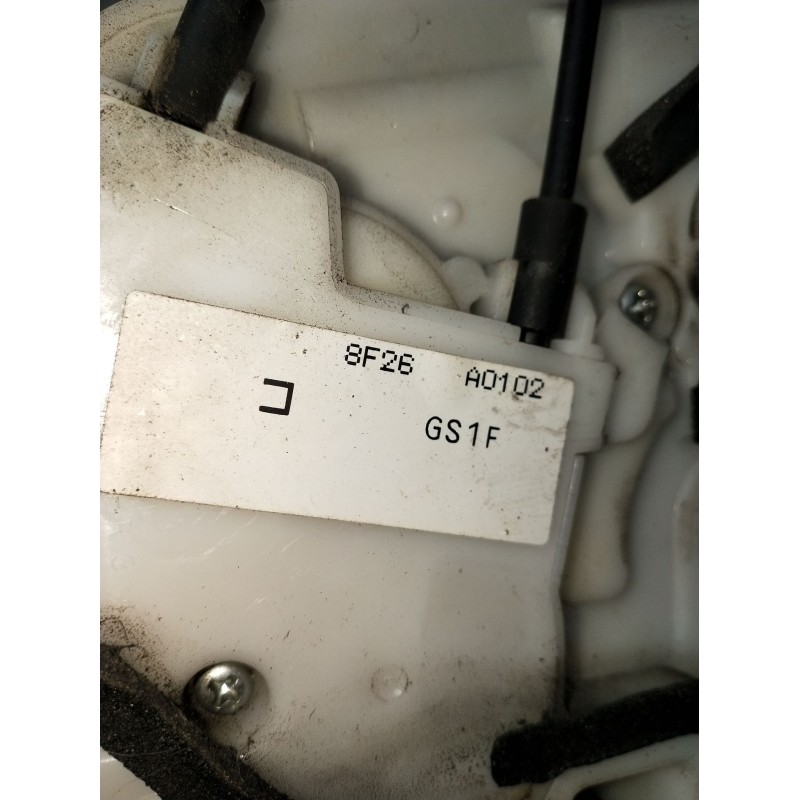 Recambio de motor cierre centralizado trasero derecho para mazda 6 hatchback (gh) 1.8 mzr referencia OEM IAM 8F26A0102  2007 5P