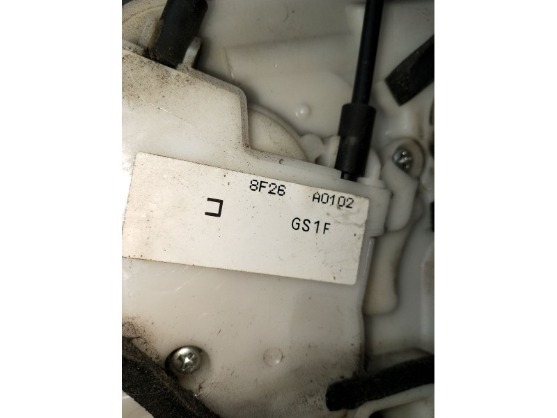 Recambio de motor cierre centralizado trasero derecho para mazda 6 hatchback (gh) 1.8 mzr referencia OEM IAM 8F26A0102  2007 5P