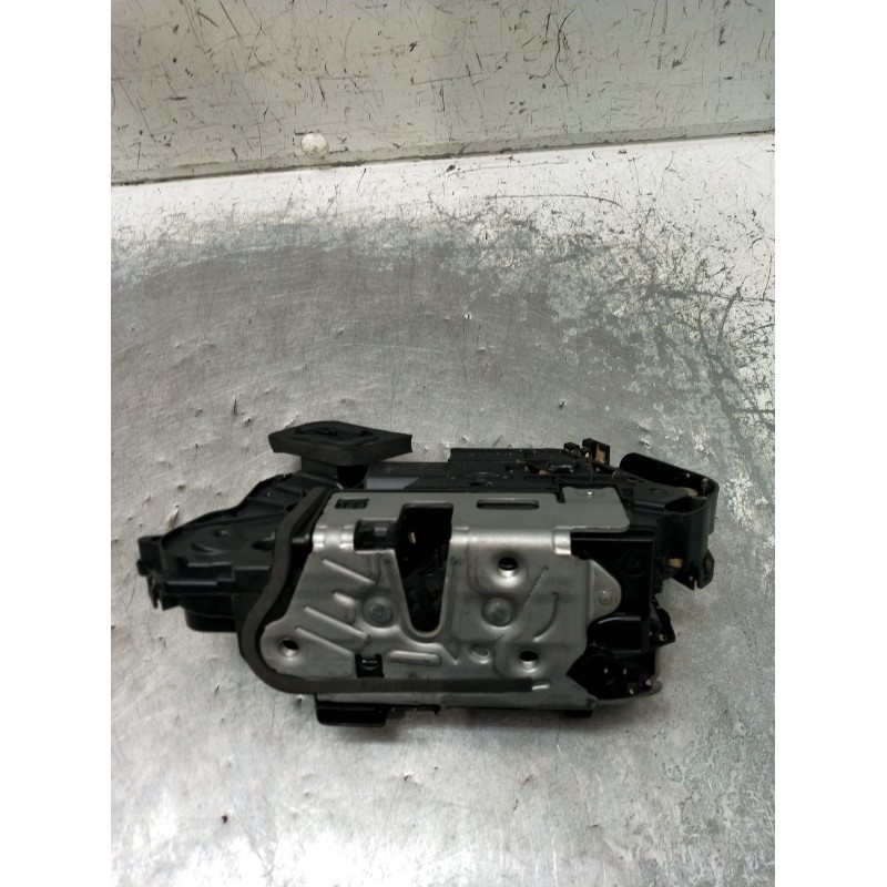 Recambio de motor cierre centralizado delantero izquierdo para audi a1 sportback (gba) 25 tfsi referencia OEM IAM B5E5TB837015E 