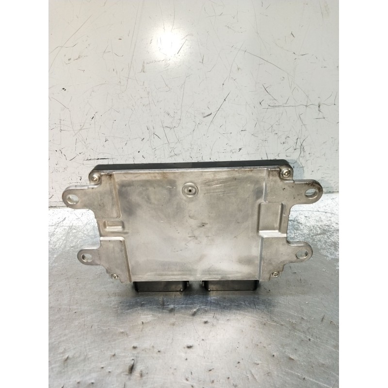 Recambio de centralita motor uce para mazda 6 hatchback (gh) 1.8 mzr referencia OEM IAM L83718881E E6T57571H1 2007 L837K6266