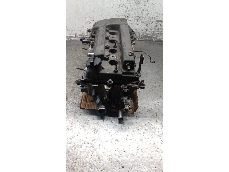 Recambio de culata para toyota avensis berlina (t25) 1.8 sol sedán (4-ptas.) referencia OEM IAM 1ZZ  04