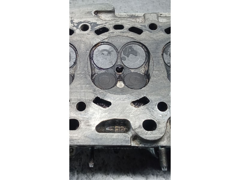 Recambio de culata para toyota avensis berlina (t25) 1.8 sol sedán (4-ptas.) referencia OEM IAM 1ZZ  04