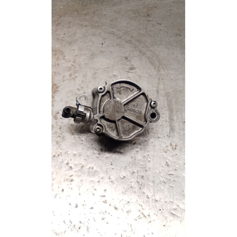Recambio de depresor freno / bomba vacio para peugeot 207/207+ (wa_, wc_) 1.6 hdi referencia OEM IAM D1562C2  06