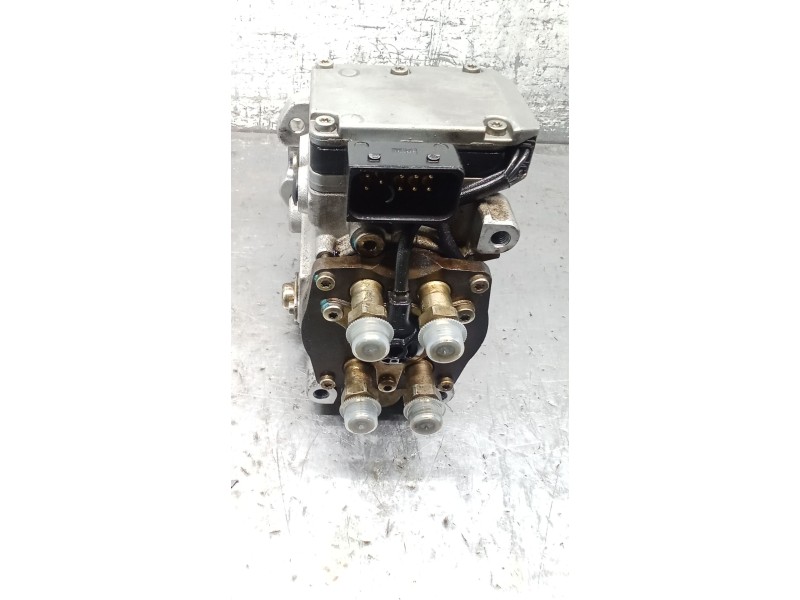 Recambio de bomba inyeccion para bmw 3 (e46) 320 d referencia OEM IAM 0281010888 BOSCH 243930220121