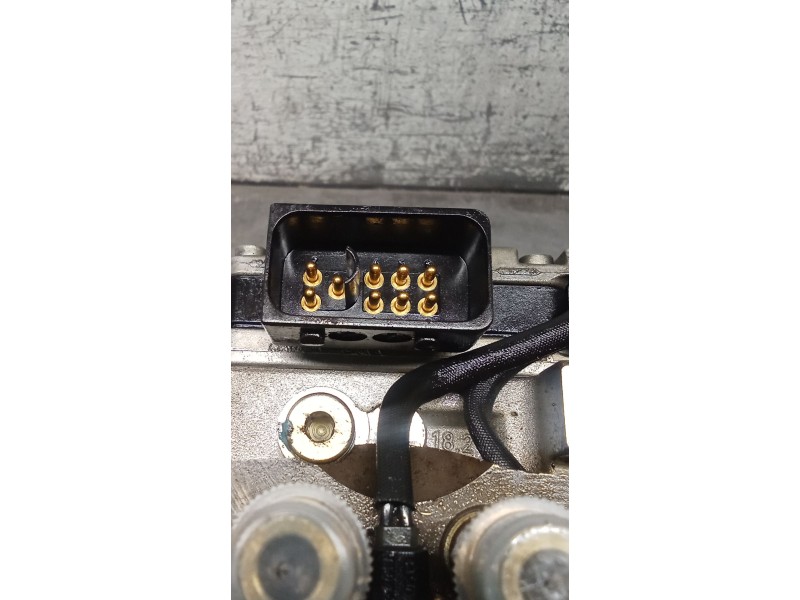 Recambio de bomba inyeccion para bmw 3 (e46) 320 d referencia OEM IAM 0281010888 BOSCH 243930220121