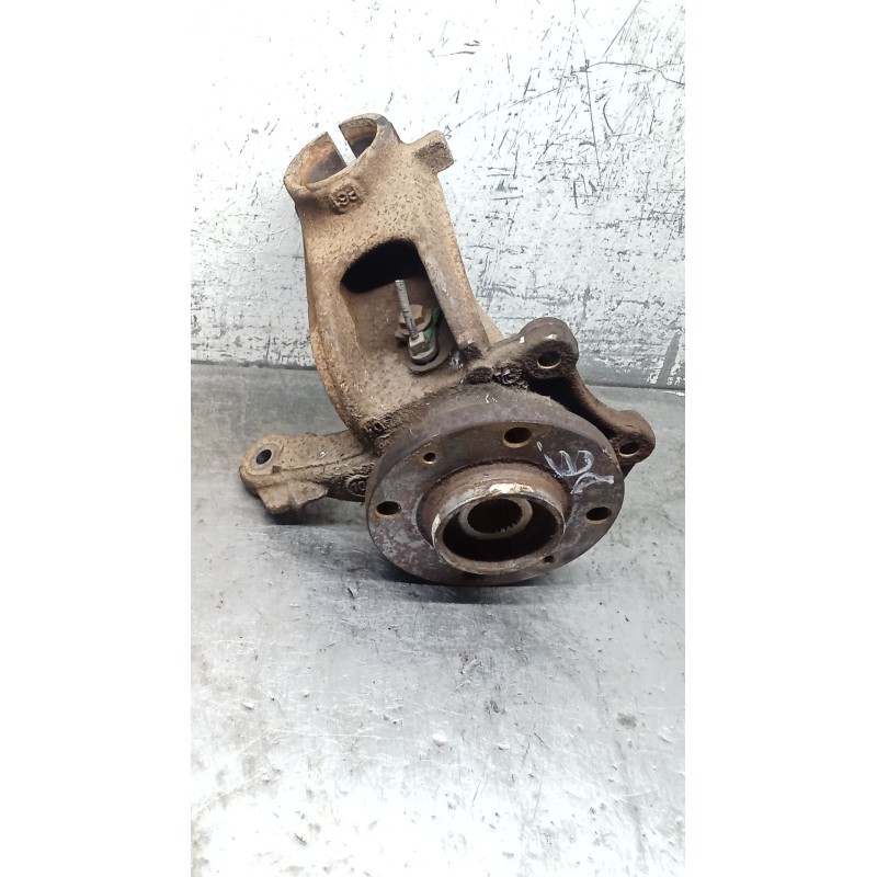 Recambio de mangueta delantera derecha para peugeot 207/207+ (wa_, wc_) 1.6 hdi referencia OEM IAM   06