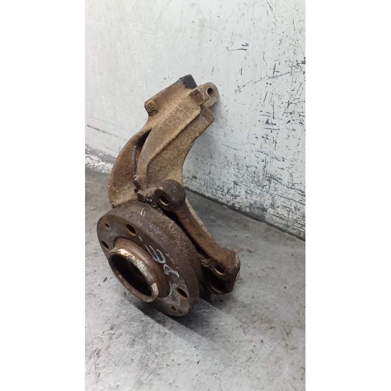 Recambio de mangueta delantera derecha para peugeot 207/207+ (wa_, wc_) 1.6 hdi referencia OEM IAM   06
