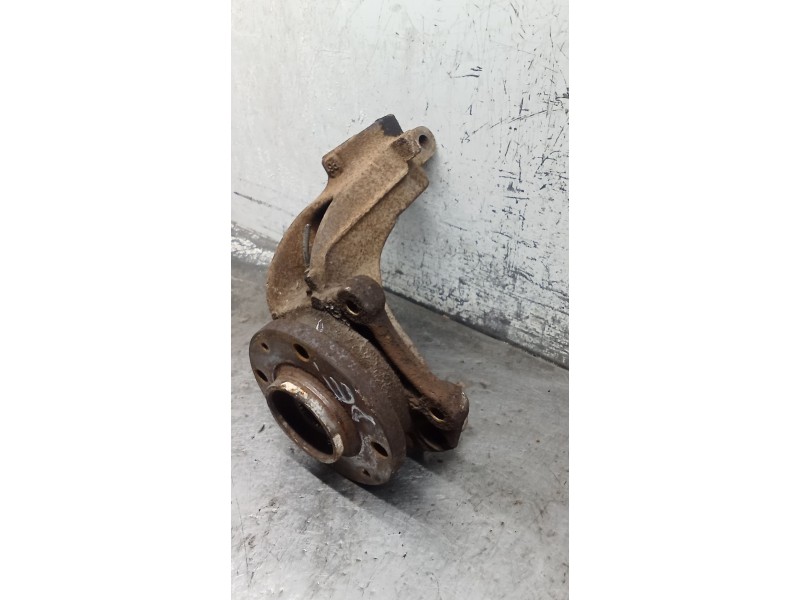 Recambio de mangueta delantera derecha para peugeot 207/207+ (wa_, wc_) 1.6 hdi referencia OEM IAM   06