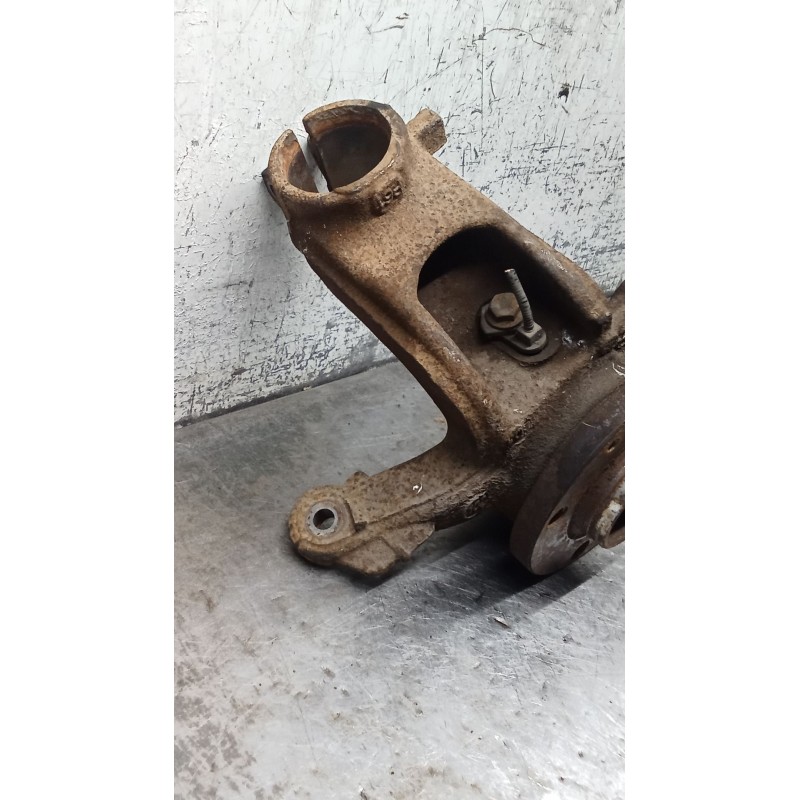 Recambio de mangueta delantera derecha para peugeot 207/207+ (wa_, wc_) 1.6 hdi referencia OEM IAM   06