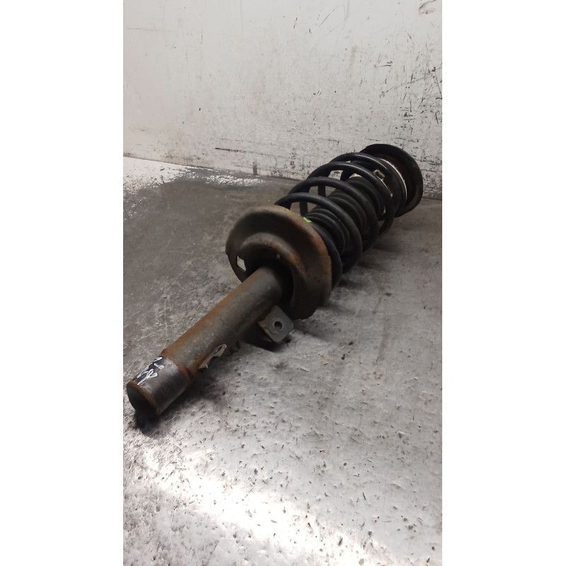 Recambio de amortiguador delantero izquierdo para peugeot 207/207+ (wa_, wc_) 1.6 hdi referencia OEM IAM   06