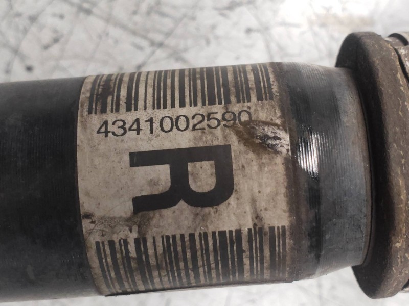 Recambio de transmision delantera derecha para toyota auris luna referencia OEM IAM 4341002590  