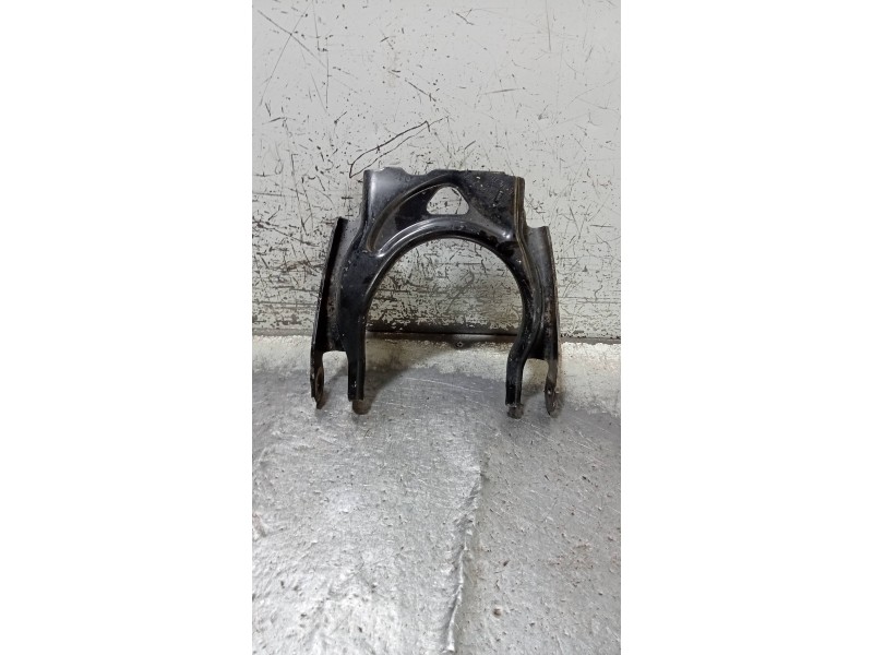 Recambio de brazo suspension superior delantero derecho para citroen c5 berlina exclusive referencia OEM IAM 9682594280  